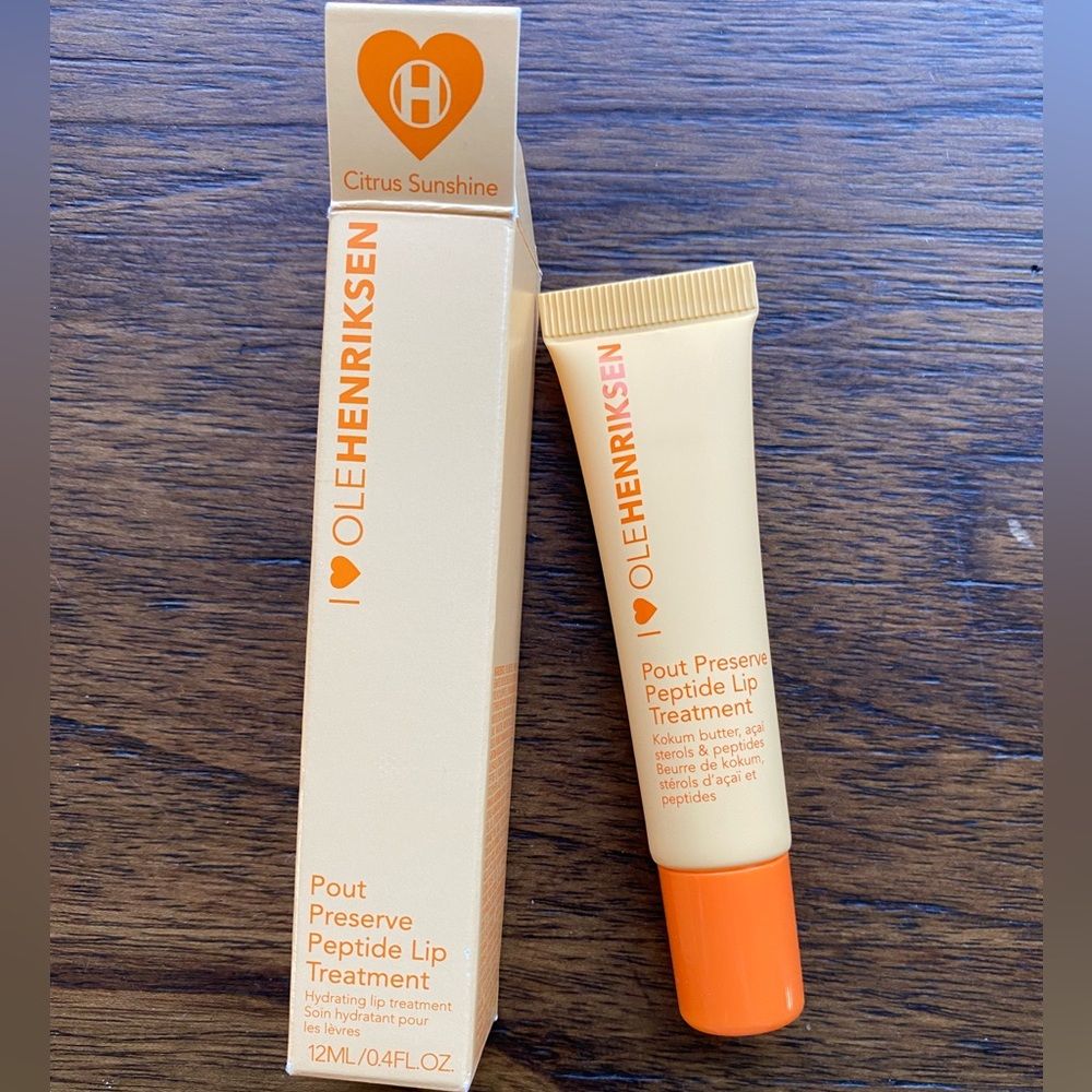 New Pout Preserve Peptide Lip Treatment from Ole Henriksen